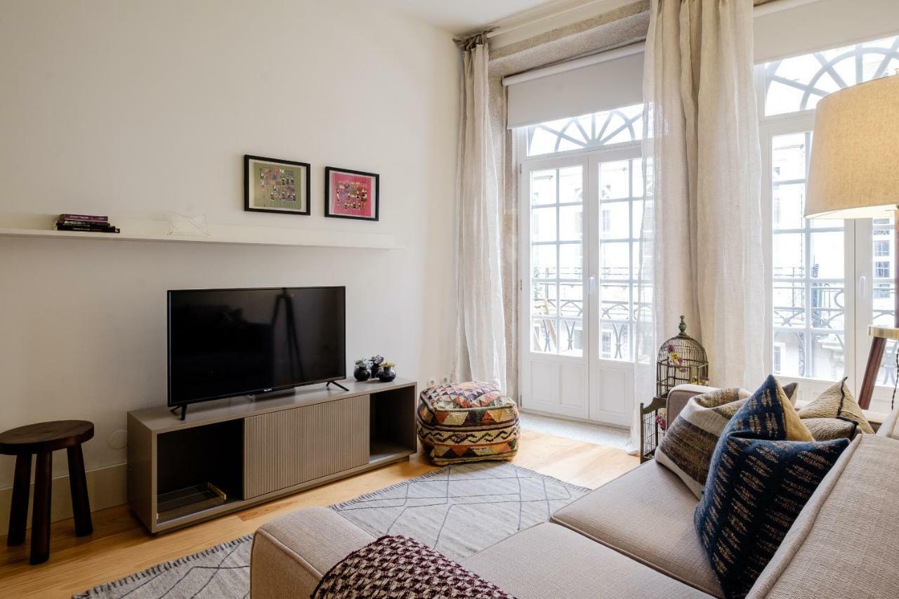 Boutique Rentals-Flores Plaza In City Historical Center Porto Kültér fotó