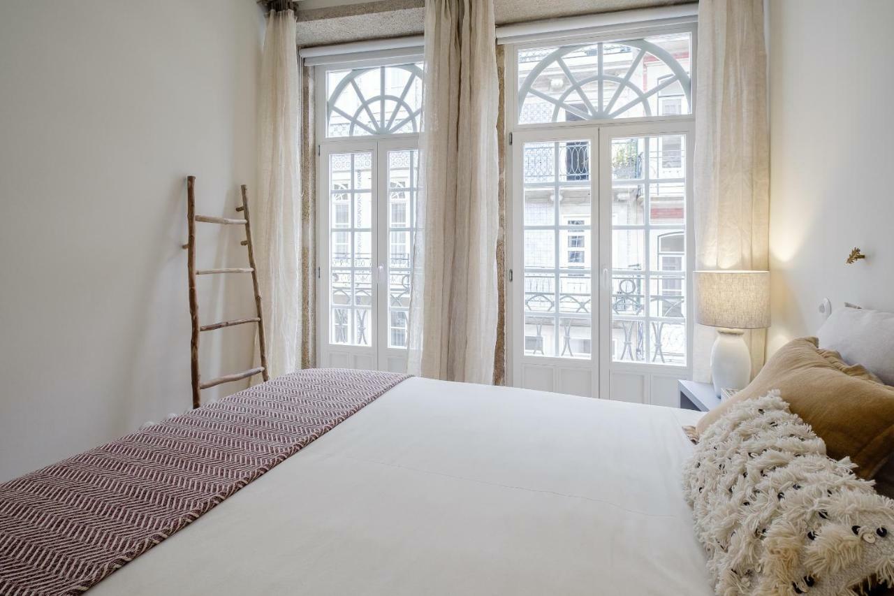 Boutique Rentals-Flores Plaza In City Historical Center Porto Kültér fotó