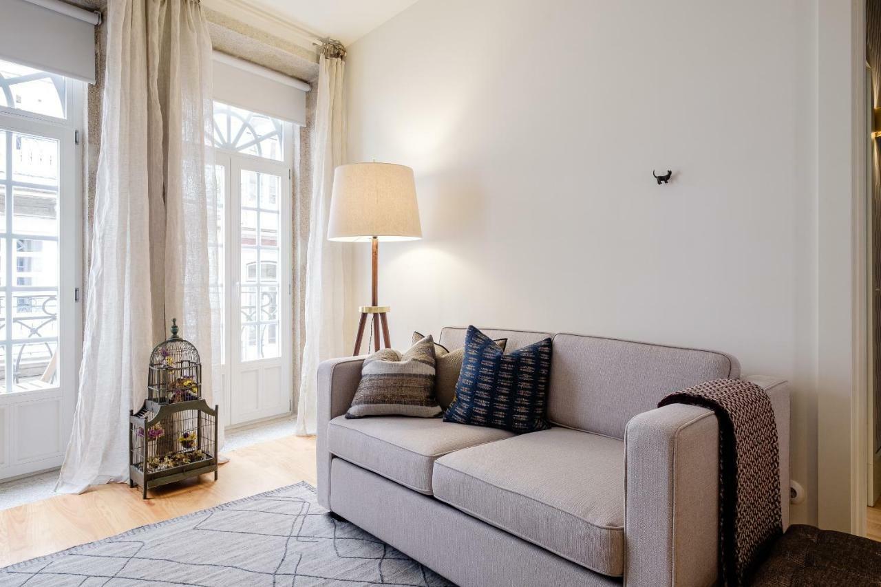 Boutique Rentals-Flores Plaza In City Historical Center Porto Kültér fotó