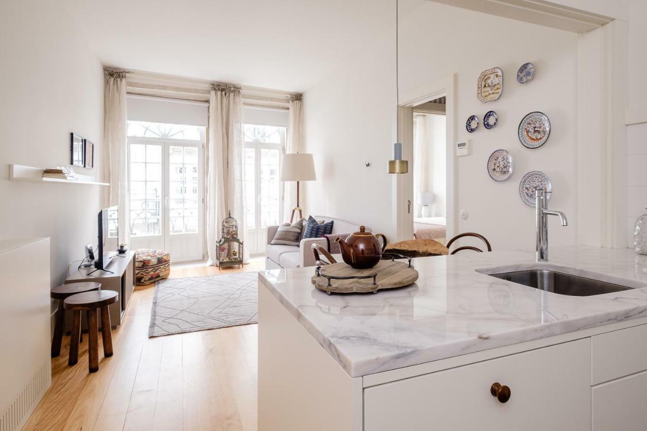 Boutique Rentals-Flores Plaza In City Historical Center Porto Kültér fotó