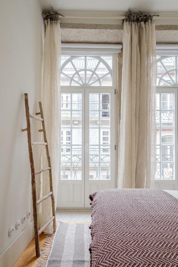 Boutique Rentals-Flores Plaza In City Historical Center Porto Kültér fotó