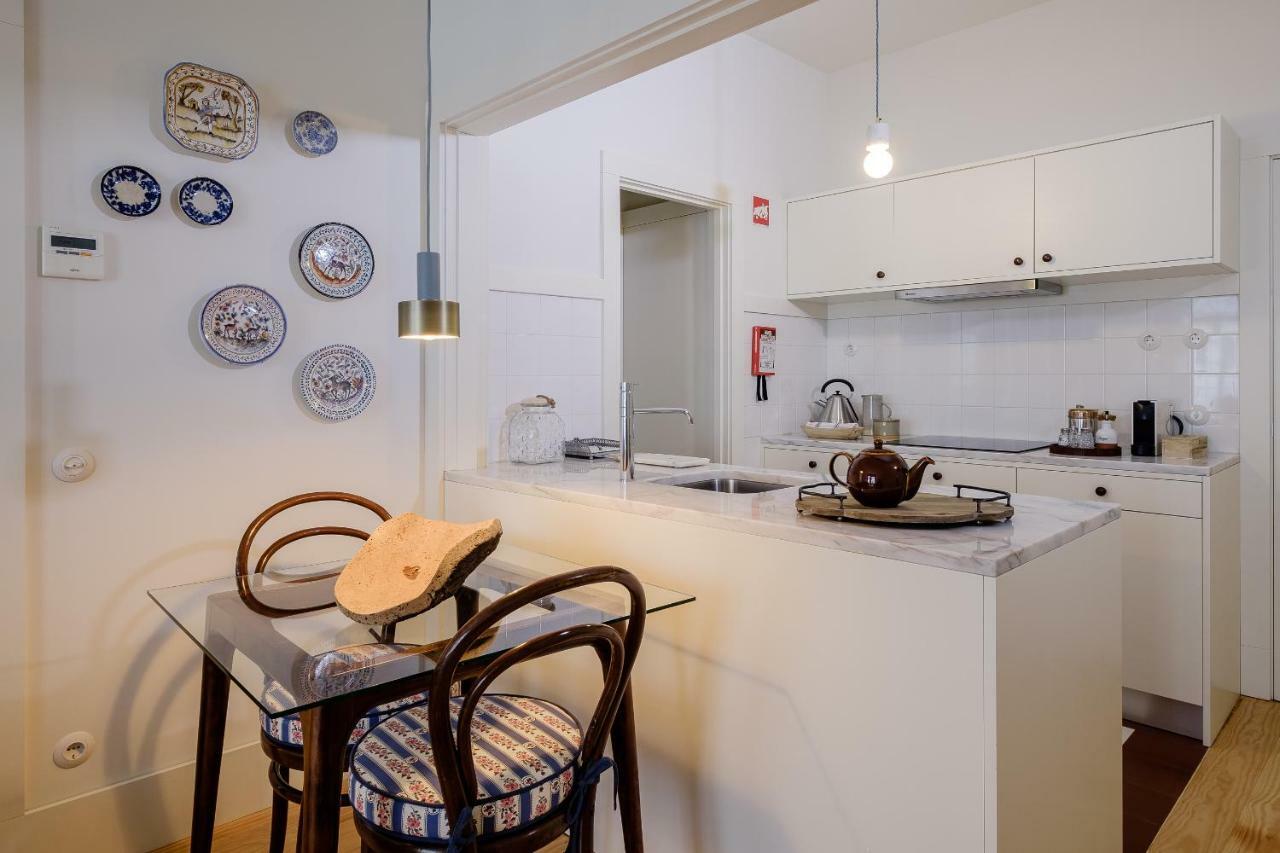 Boutique Rentals-Flores Plaza In City Historical Center Porto Kültér fotó